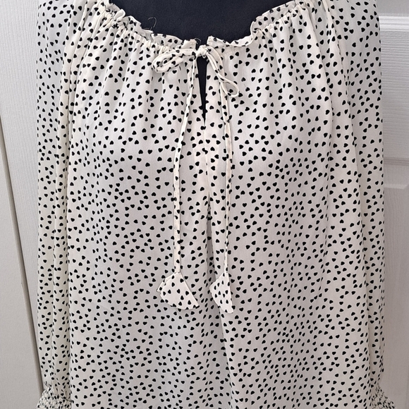 NWT Max Studio Black & White Tie Blouse Size L - Picture 7 of 10